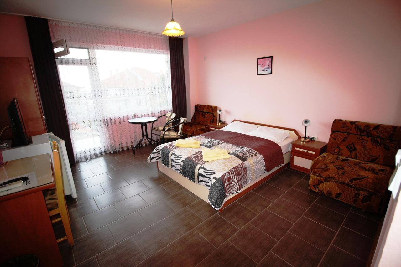 Zoya Guest House 라브다 외부 사진